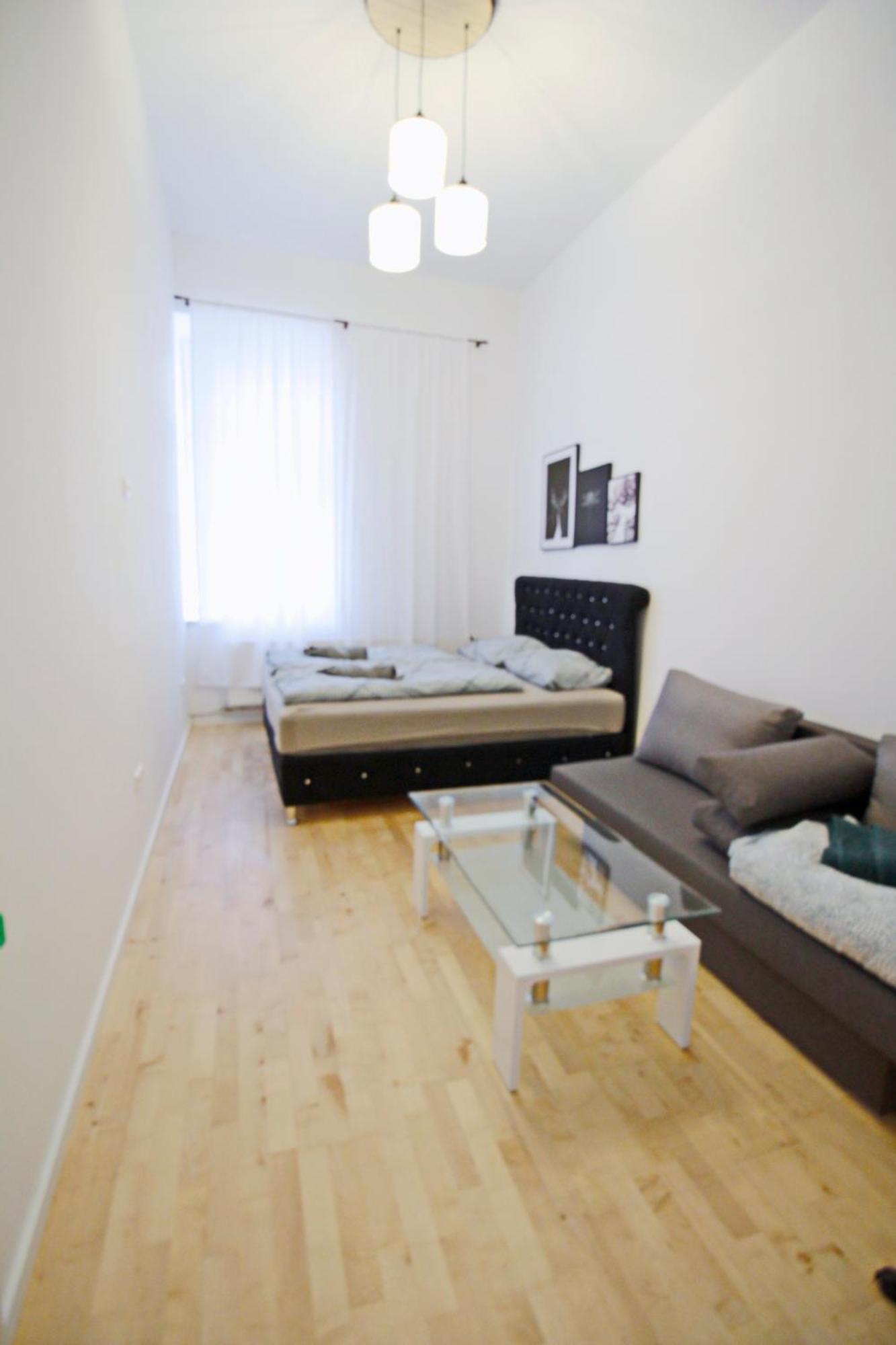 Privatunterkunft Cozy In Center Dw3